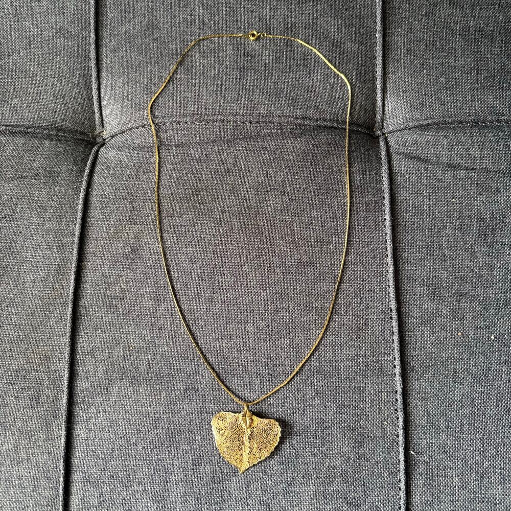 Delicate Gold Leaf Pendant Fashion Necklace Spring Ring Coquette Costume Jewelry